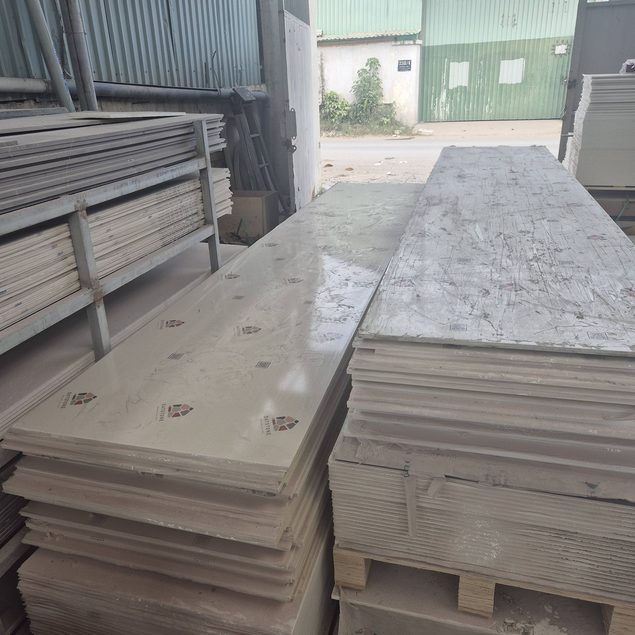 Vật liệu Solid Surface cao cấp