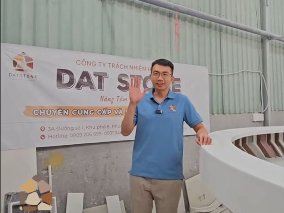 quầy RECEPTION uốn cong