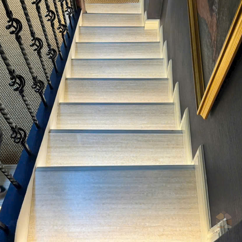 Ốp cầu thang- bậc thang